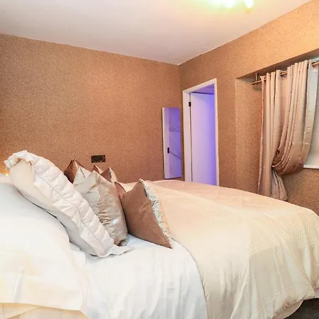 The Copper Loft Apartment